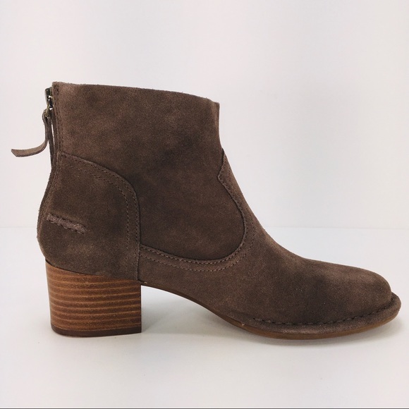 UGG Womens Size 7M Bandara Dark Olive Suede Boot - Picture 2 of 12